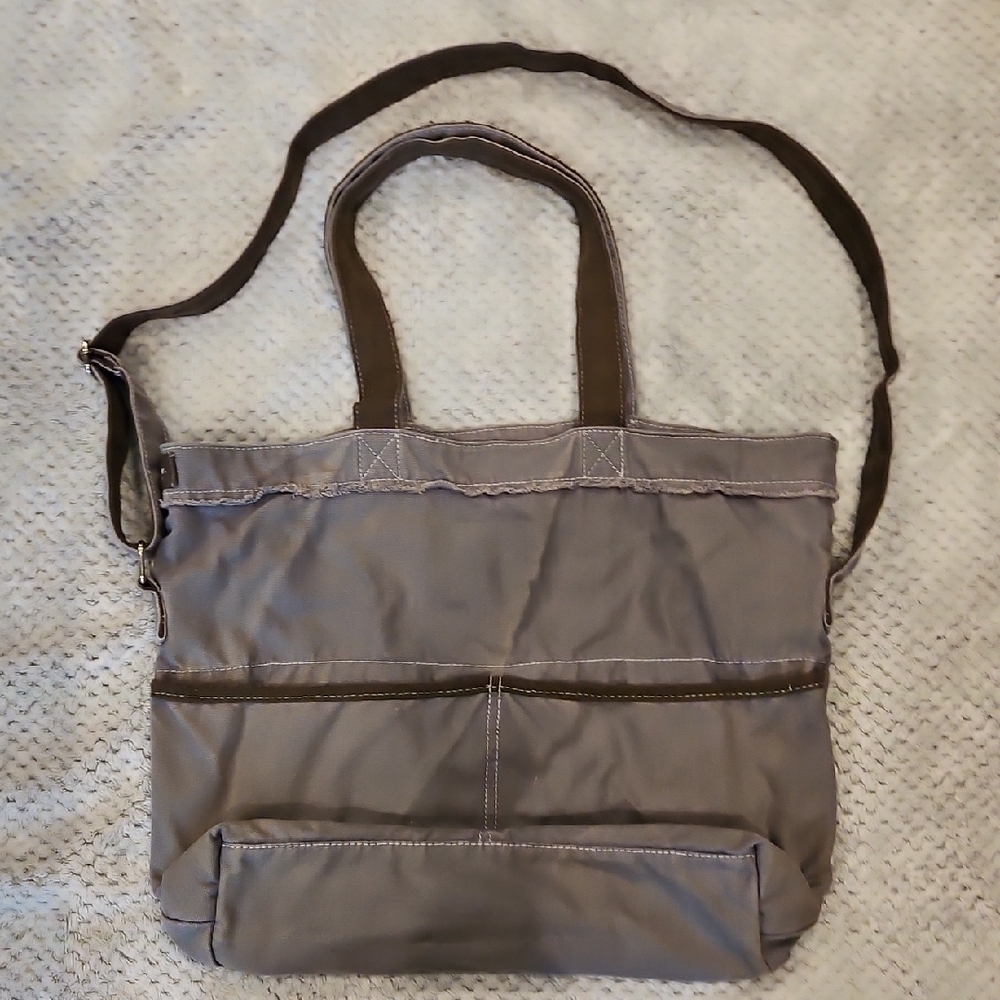 Thirty-One Gray Tote Bag with Adjustable Strap and Minimalist Design